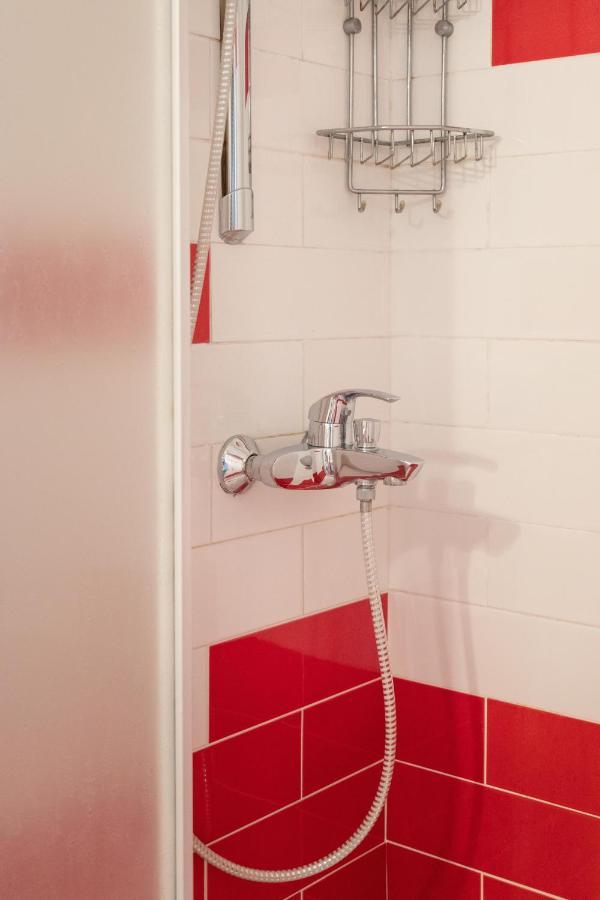 2Bdr Apartment With Balcony Near Maksimir Zagreb Exteriör bild